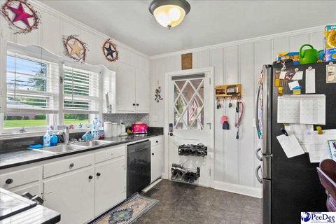 Single Family Residence in Marion SC 1008 N Withlacoochee Avenue 3.jpg