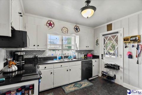 Single Family Residence in Marion SC 1008 N Withlacoochee Avenue 9.jpg