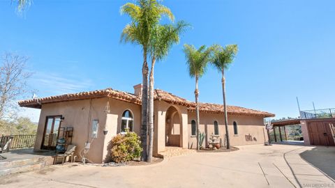 Single Family Residence in Valley Center CA 29570 Lilac Rd.jpg