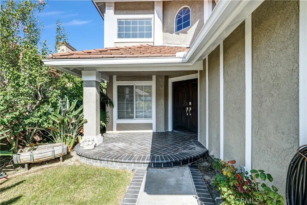 Pool home at 32055 Camino Del Cielo in Trabuco Canyon, photo 4