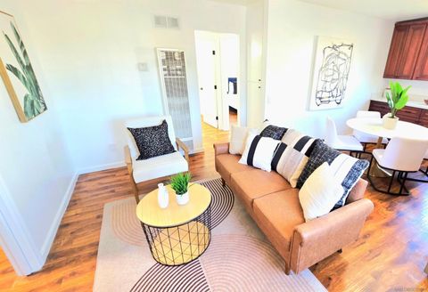 Condominium in San Diego CA 4233 39th St #C.jpg