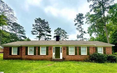 Duplex in Spartanburg SC 3327 Robin Hood Drive.jpg