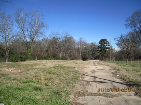  in Fountain Inn SC 407 South Main Street.jpg