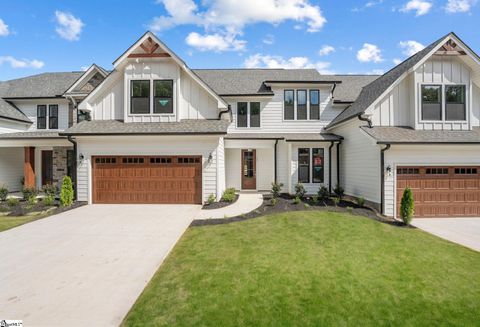 Townhouse in Seneca SC 305 Breakwater Lane.jpg