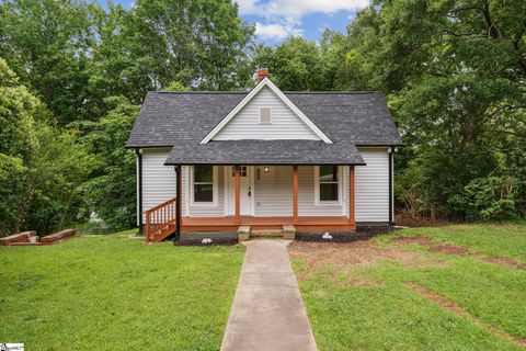 Single Family Residence in Drayton SC 1232 Spring Street.jpg