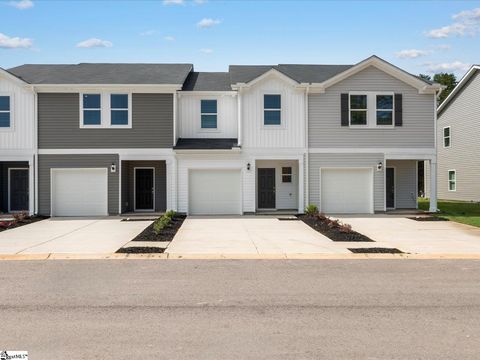 Townhouse in Lyman SC 821 Ernest Lane.jpg