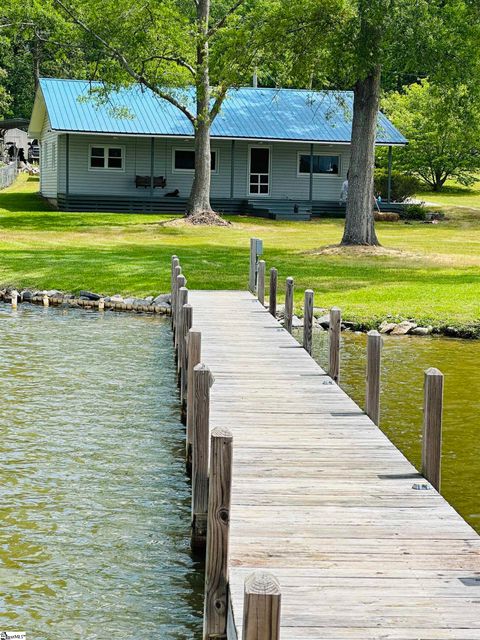 Single Family Residence in Waterloo SC 276 Lorretta Lane.jpg