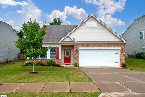 Single Family Residence in Lyman SC 710 Westwood Road.jpg