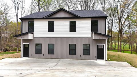 Duplex in Spartanburg SC 139 & 141 Sunnydale Circle.jpg