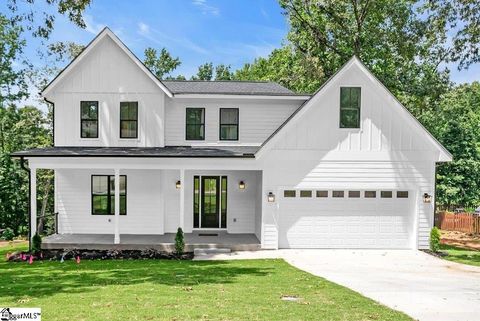 Single Family Residence in Greer SC 220 Rock Road.jpg
