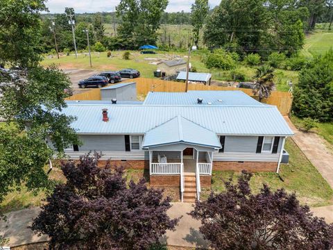 Mobile Home in Cowpens SC 2089 Mayo Road.jpg