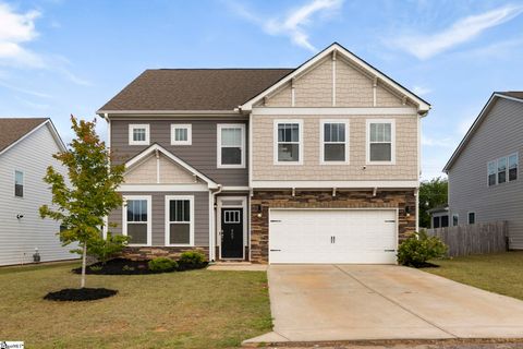 Single Family Residence in Boiling Springs SC 453 Pine Nut Way.jpg