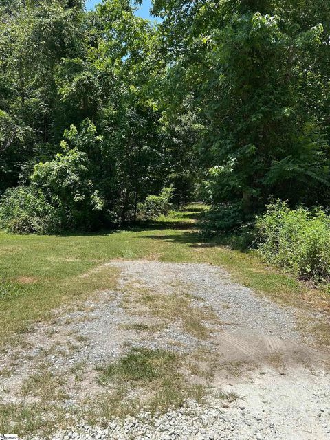  in Chesnee SC 171 Henderson Trail.jpg