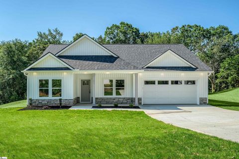 Single Family Residence in Chesnee SC 200 Folk Road.jpg