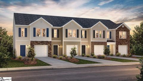 Townhouse in Greer SC 801 Embark Circle.jpg