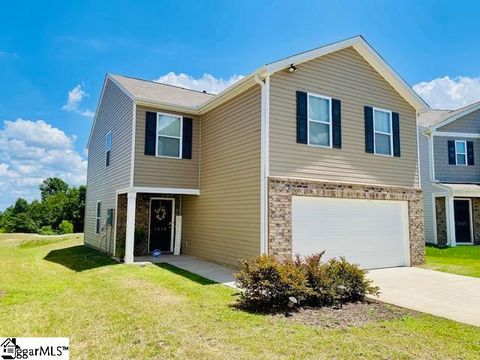 Single Family Residence in Greer SC 1513 Rosegrath Lane.jpg