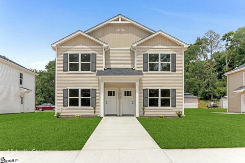 Duplex in Spartanburg SC 3838 Maid Marion Lane.jpg