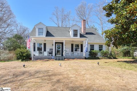 Single Family Residence in Spartanburg SC 250 Park Drive.jpg