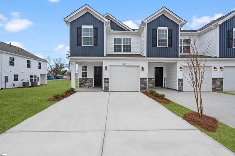Townhouse in Spartanburg SC 612 Curry Court.jpg