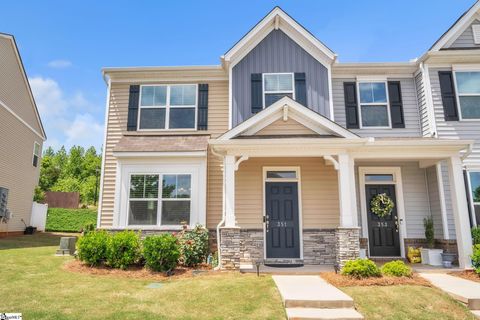 Townhouse in Greer SC 351 Intrepid Court.jpg