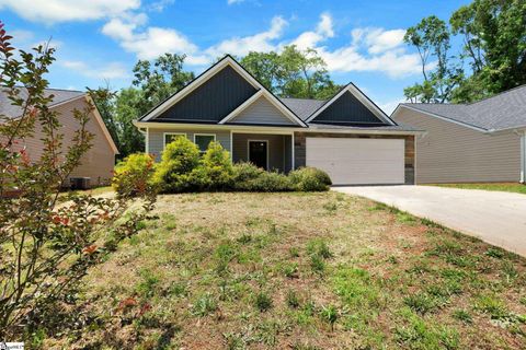 Single Family Residence in Spartanburg SC 184 Sandifer Road.jpg