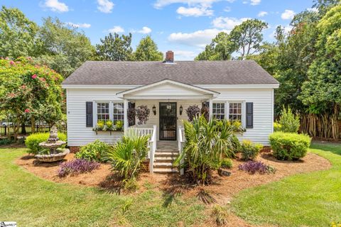 Single Family Residence in Joanna SC 118 Whitmire Highway.jpg