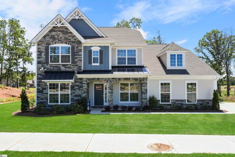 Single Family Residence in Greer SC 202 Isleview Place.jpg
