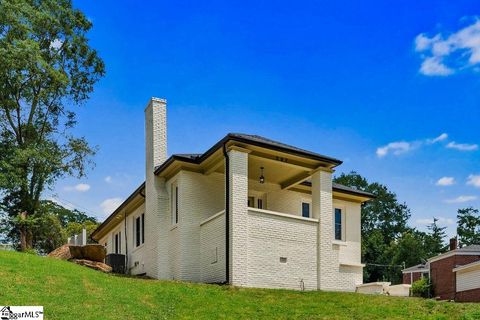 Single Family Residence in Spartanburg SC 297 High Point Road.jpg