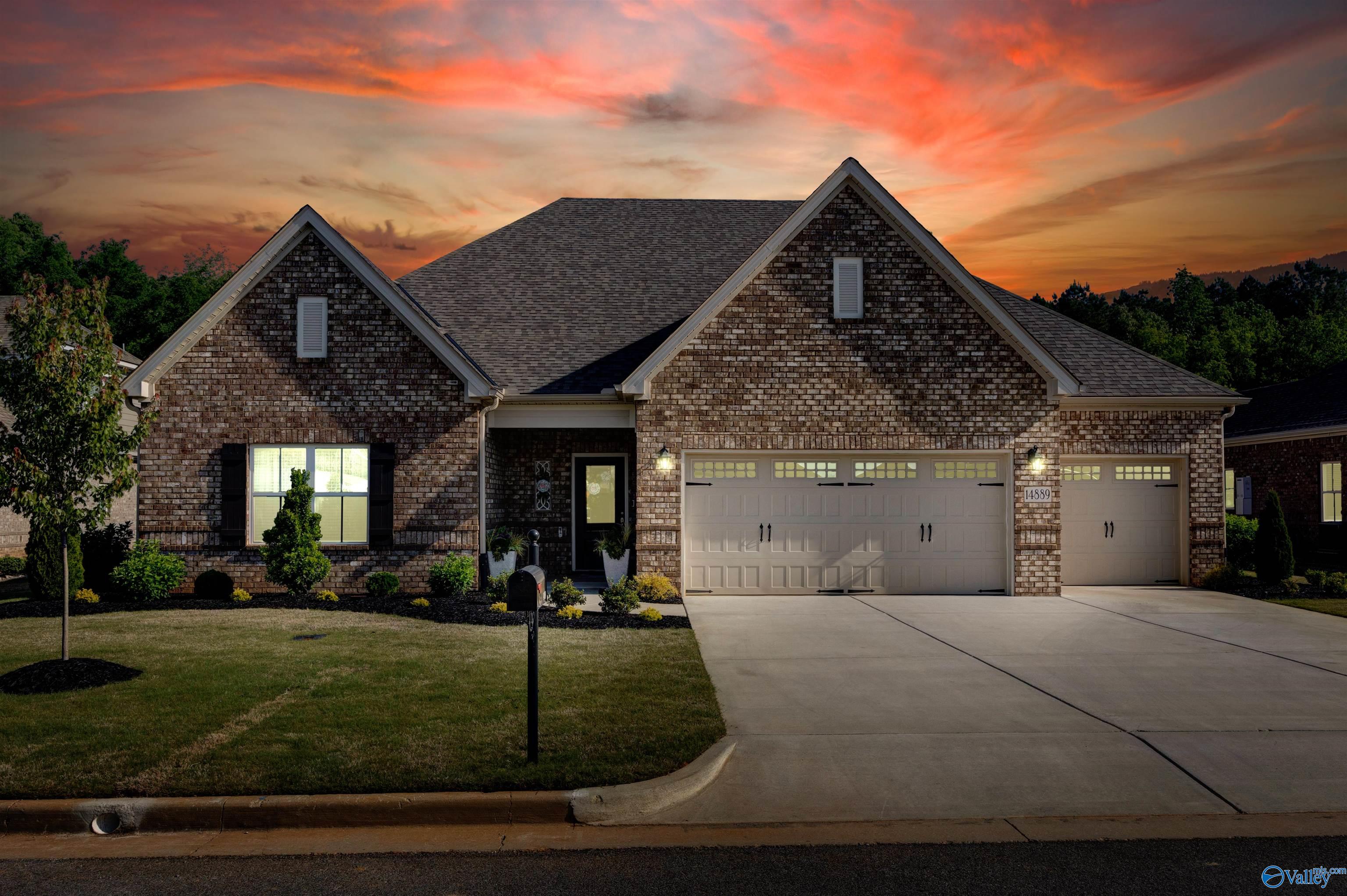 14889 Willow Rose Ln, Athens, AL 35613