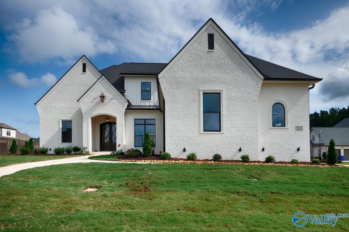 22623 Mary Grace Dr, Athens, AL 35613 photo