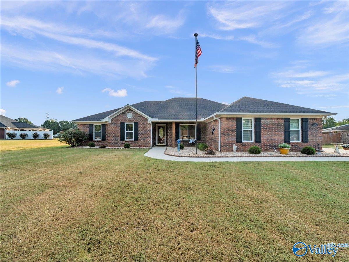 129 Edgebrook Dr, Ardmore, AL 35739 photo