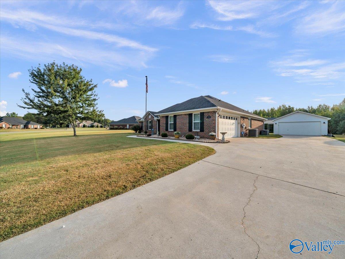 129 Edgebrook Dr, Ardmore, AL 35739 photo
