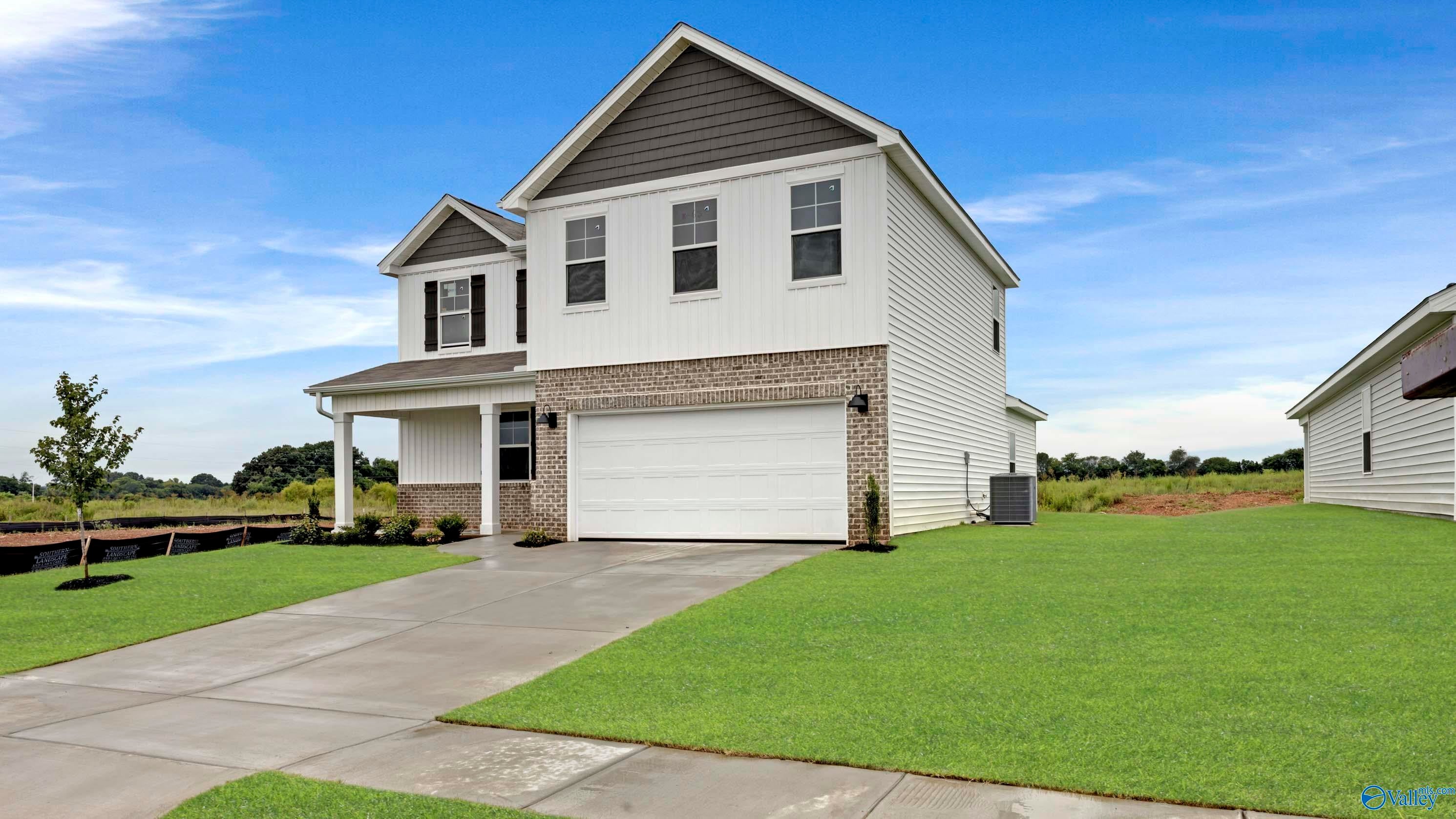 137 Nettle Leaf Dr, Meridianville, AL 35759 photo