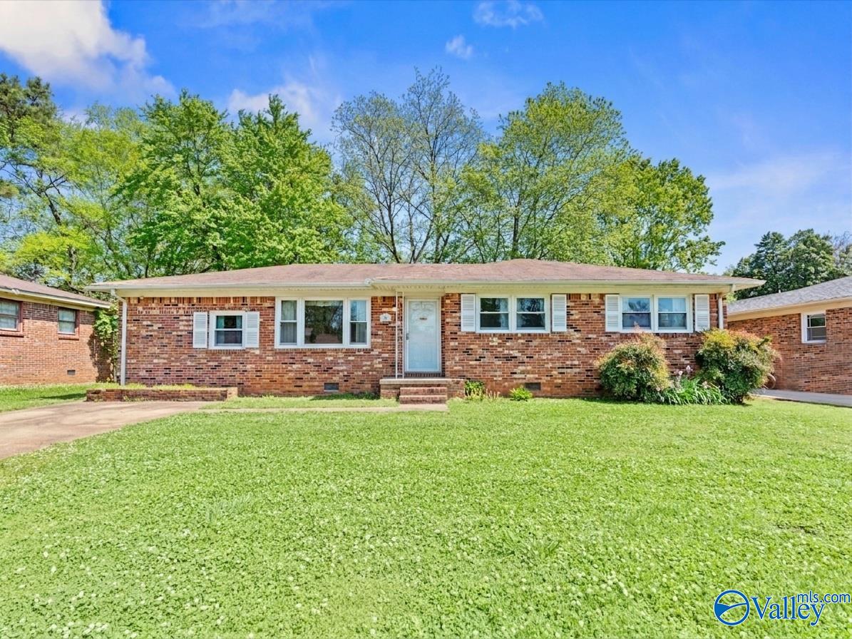 384 Jack Coleman Dr, Huntsville, AL 35805