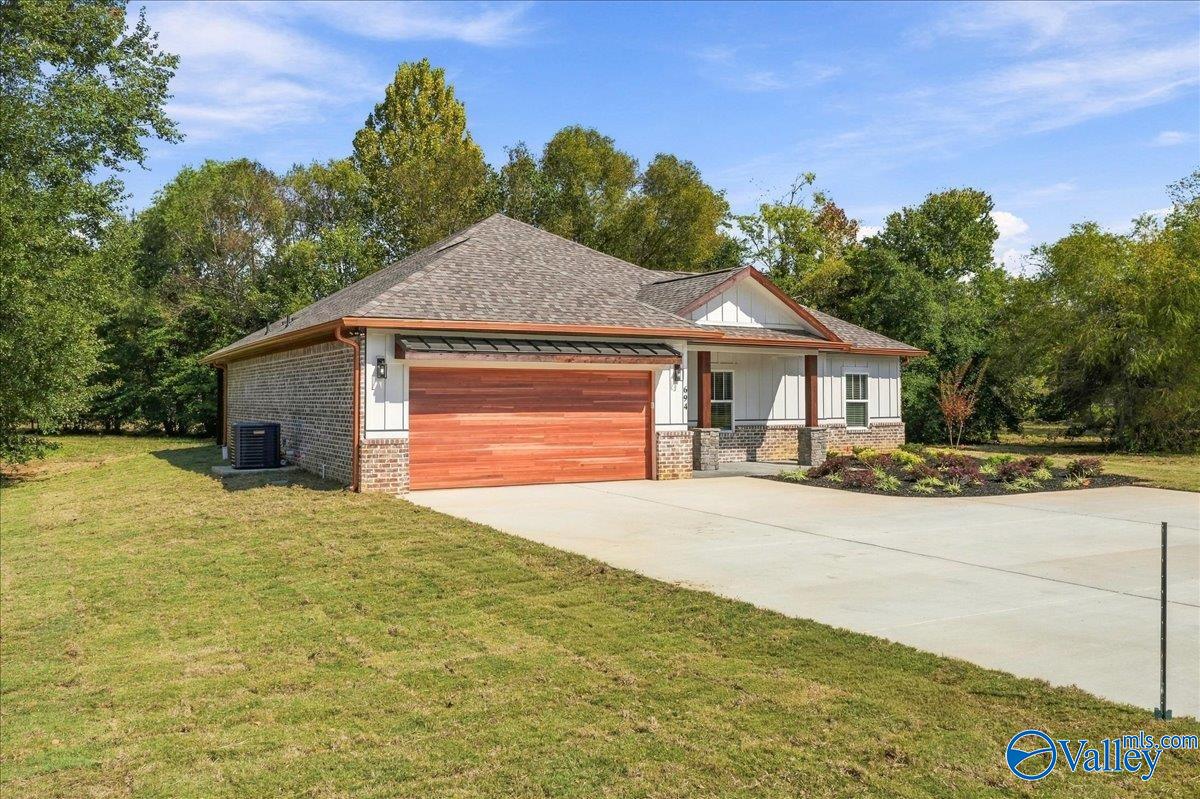 694 Knotty Walls Rd, Owens Cross Roads, AL 35763 photo