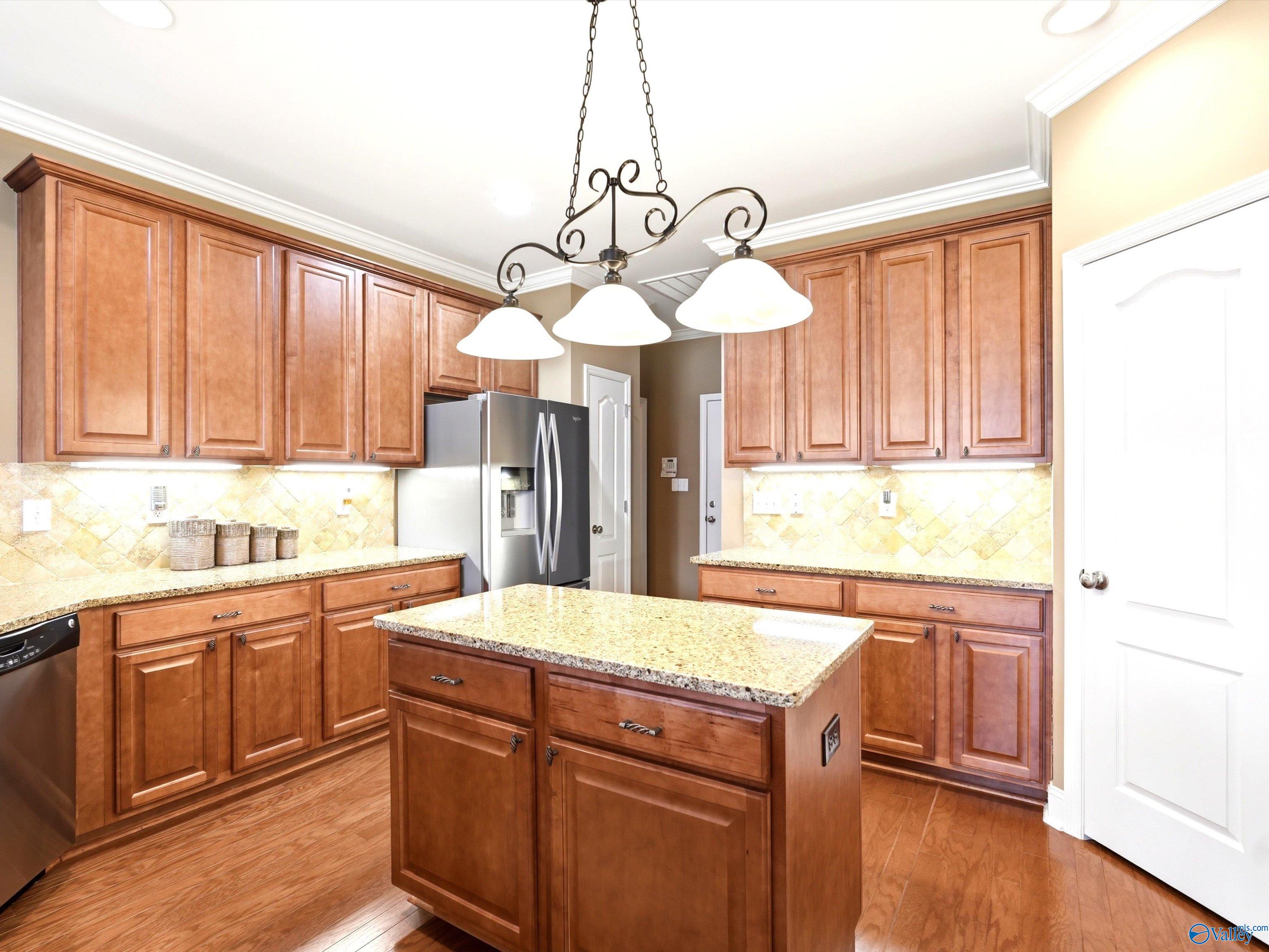 195 Sarah Jane Dr, Madison, AL 35757 photo