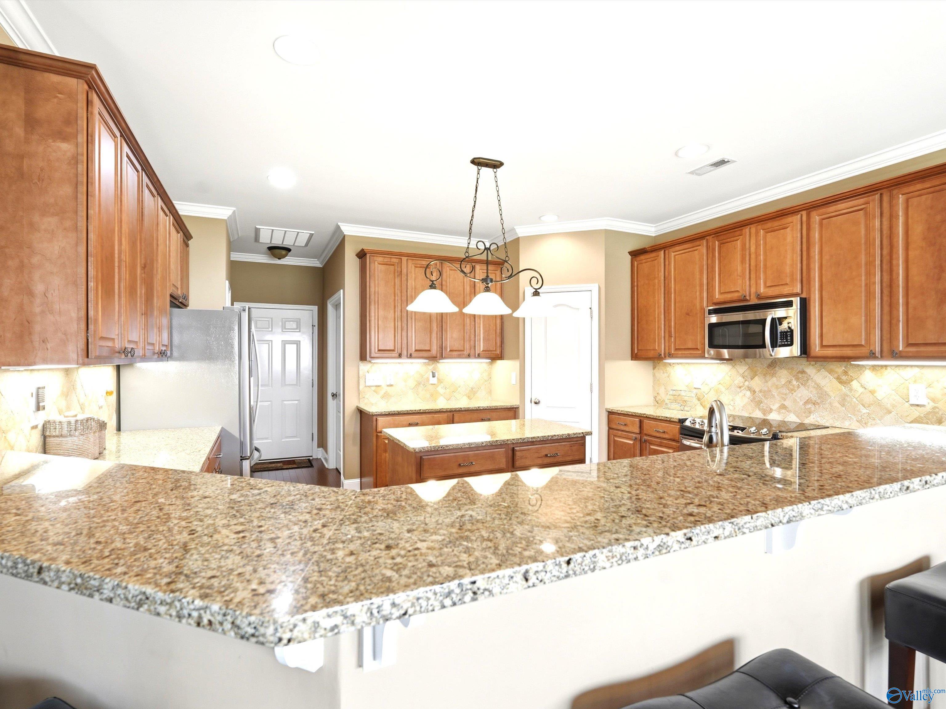 195 Sarah Jane Dr, Madison, AL 35757 photo