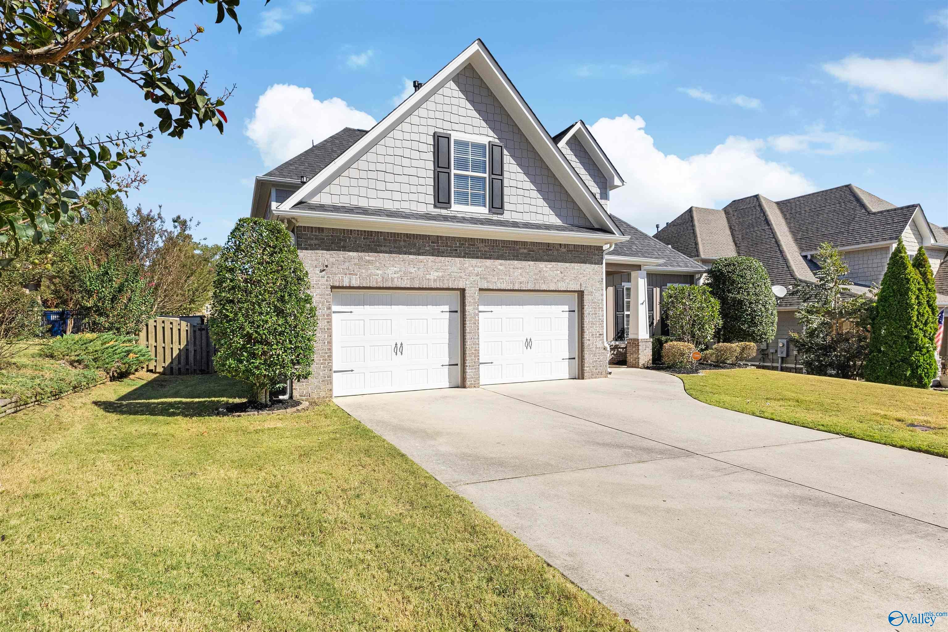 2908 Magnolia Park Dr, Owens Cross Roads, AL 35763 photo