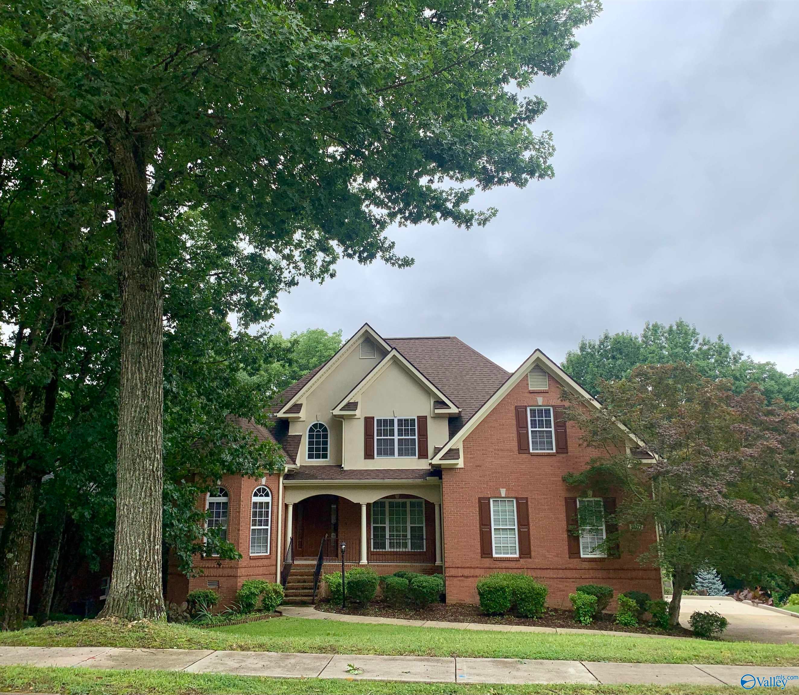 2107 Greenslope Trl, Huntsville, AL 35811