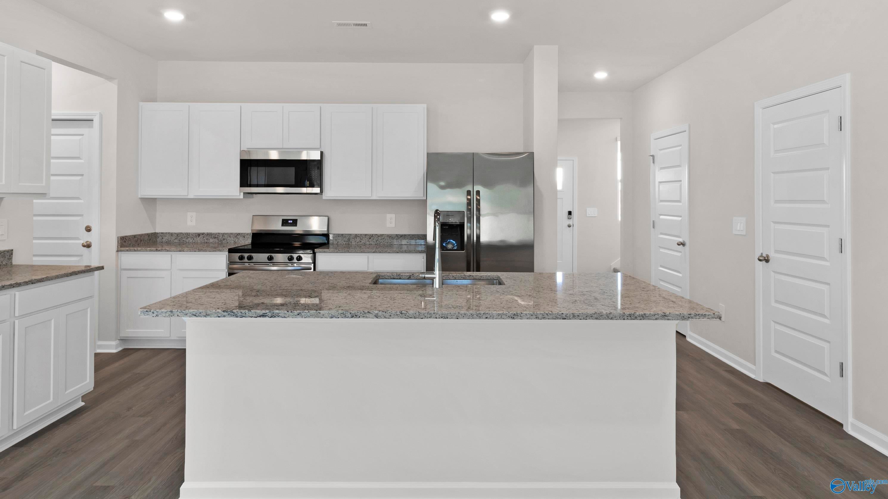 335 Murphy Ln, Madison, AL 35756 photo