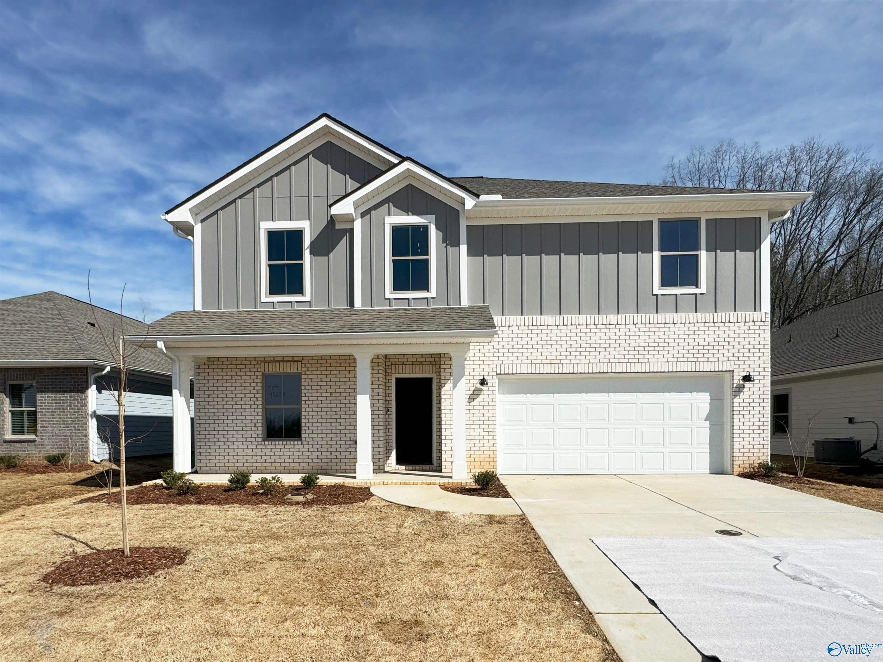 15676 Ruthie Lynn Dr, Athens, AL 35613