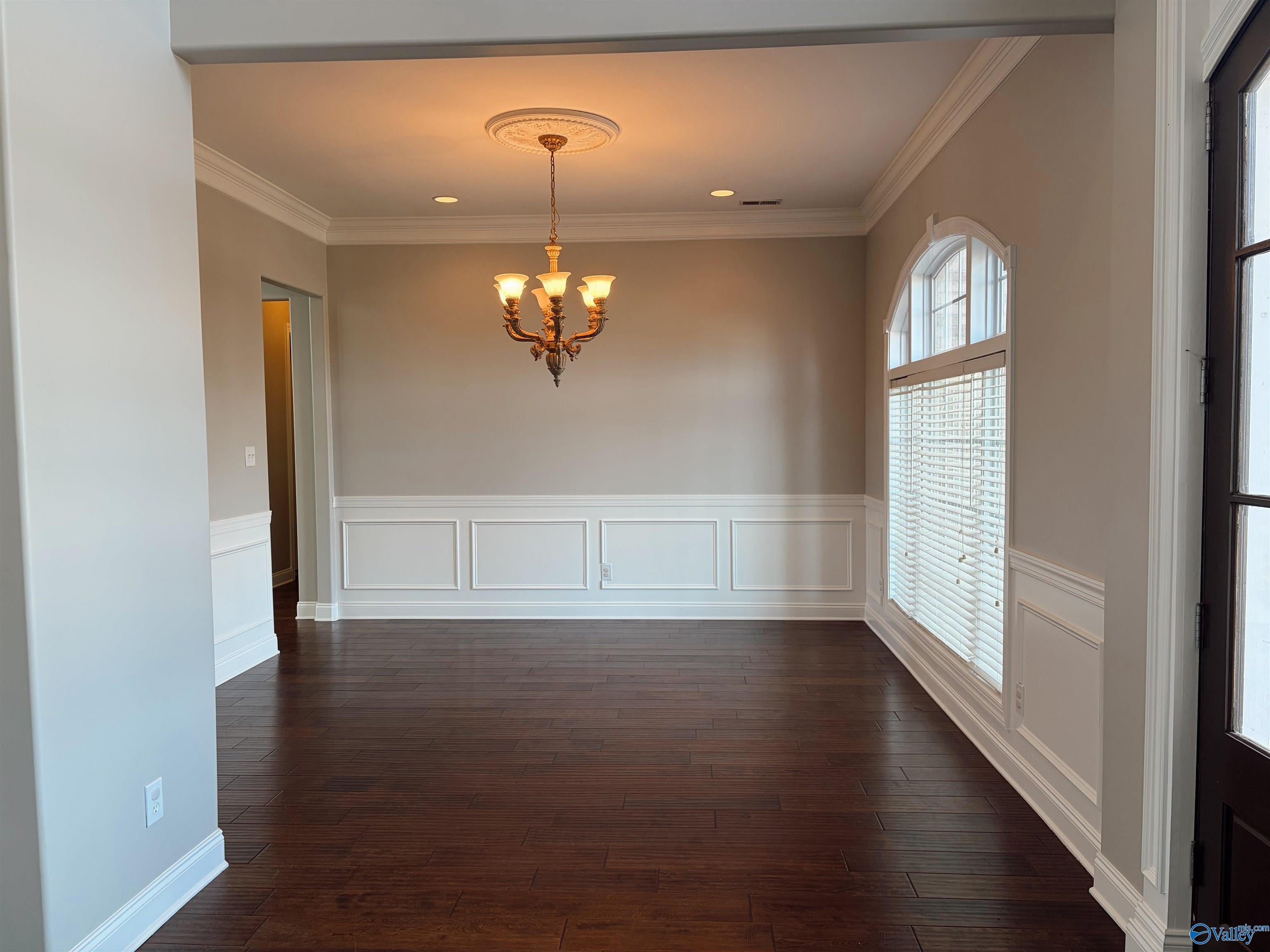20458 Executive Dr, Tanner, AL 35671 photo