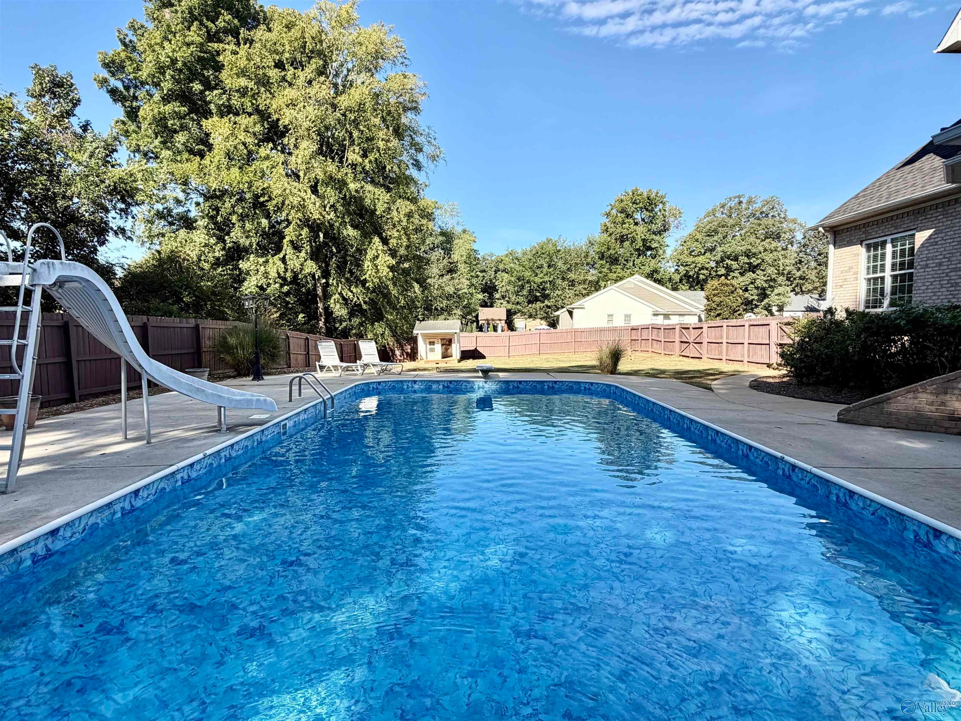 20458 Executive Dr, Tanner, AL 35671 photo