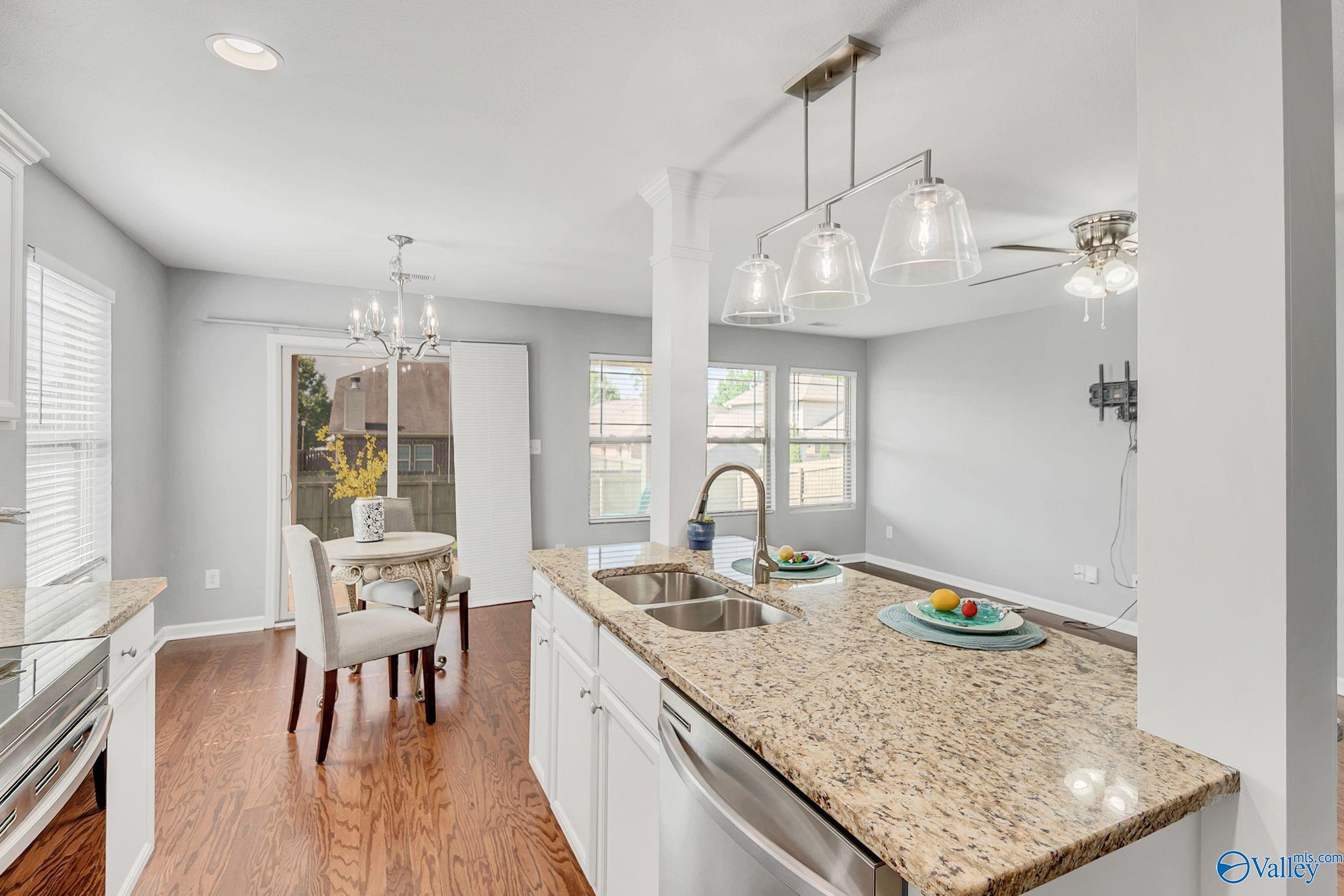 505 Maple Cove Ln, Madison, AL 35757 photo