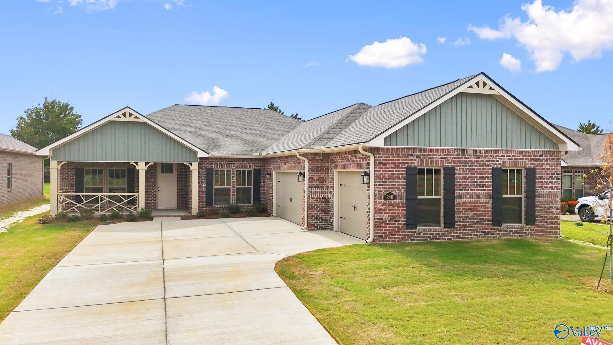 240 Emma Harris Cir, Triana, AL 35756