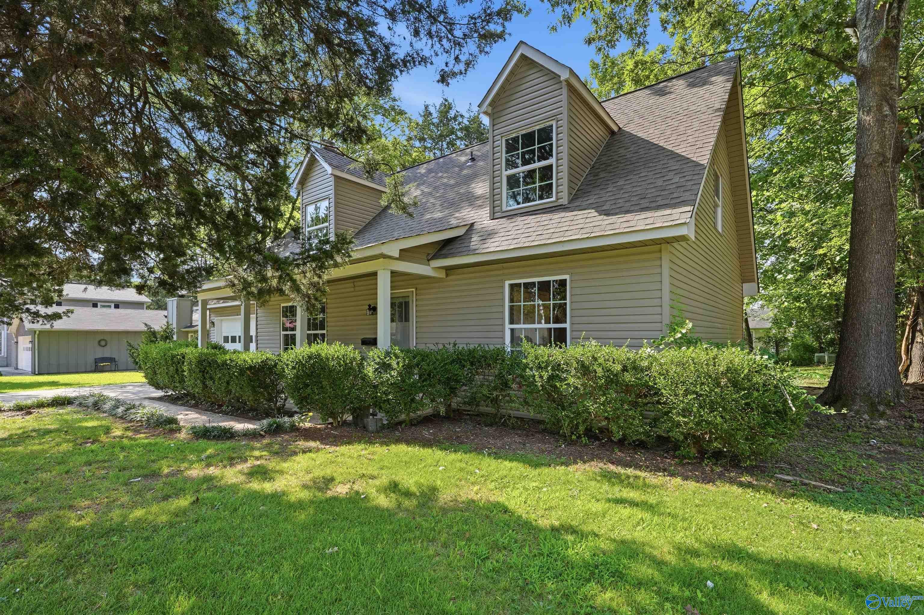 1016 Vicksburg Ln, Huntsville, AL 35803 photo