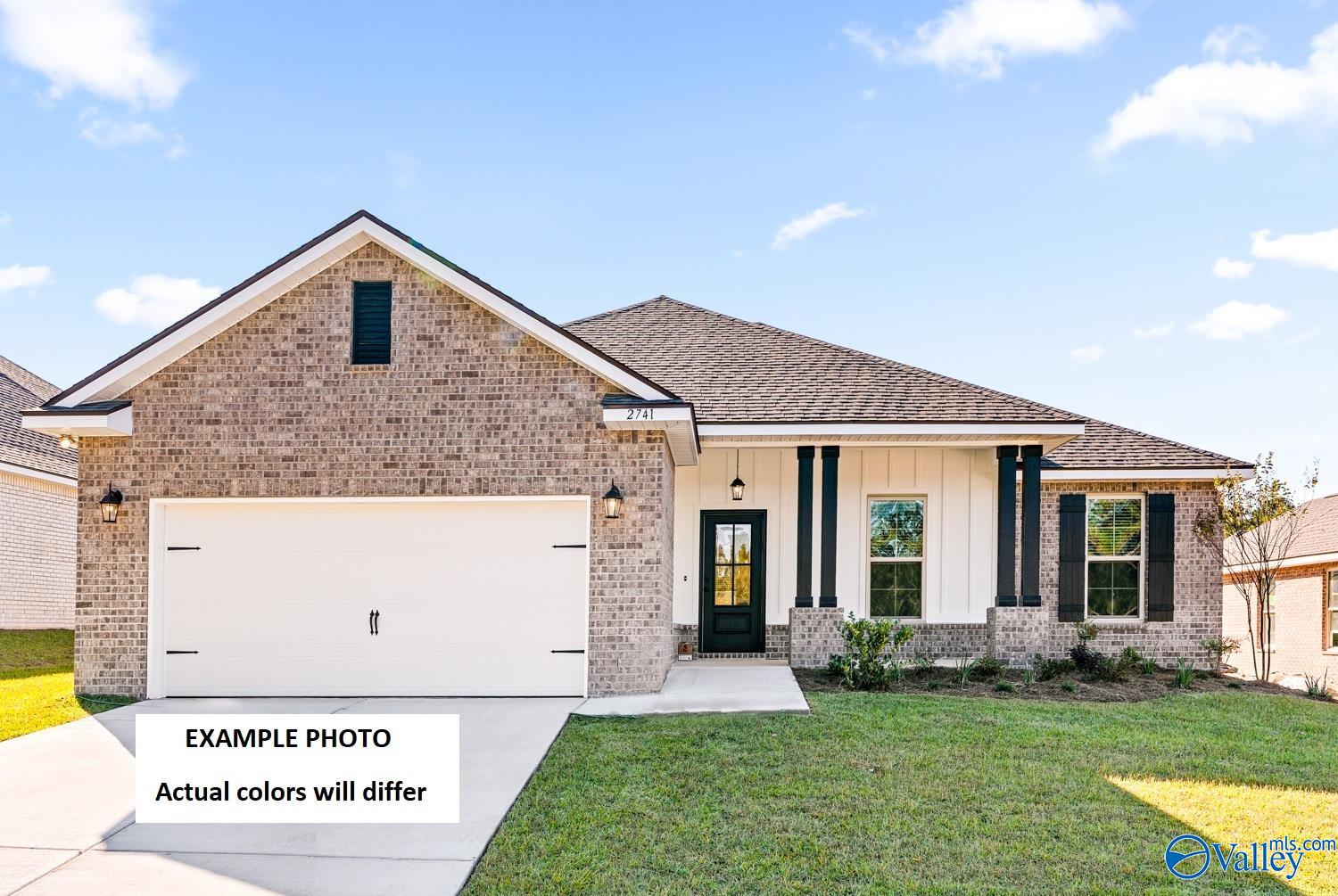 119 Dolf Leaf Ln, Huntsville, AL 35811