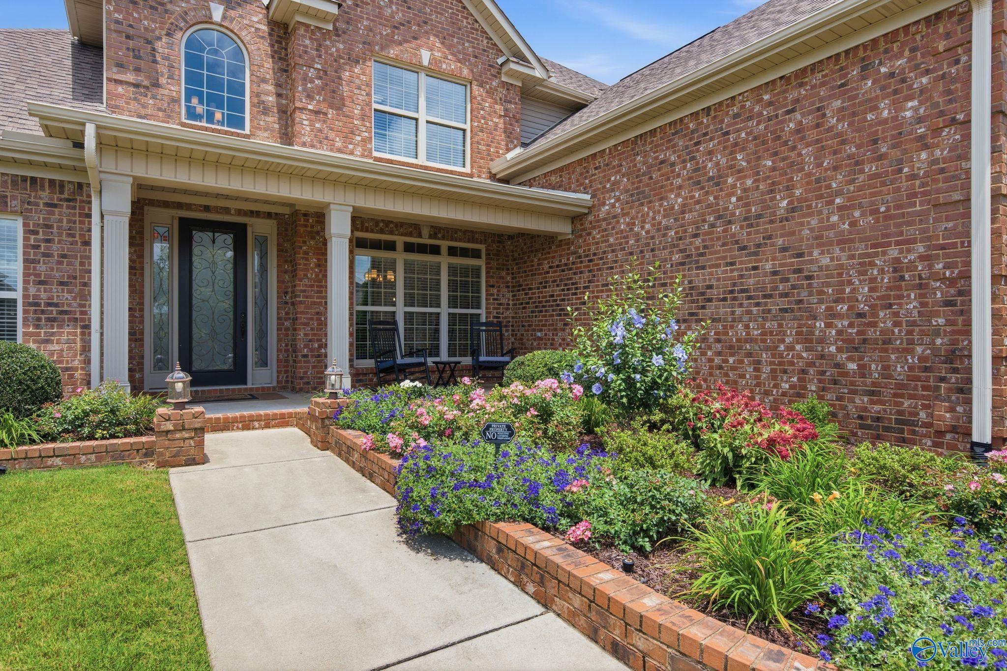 214 Legendwood Dr, Madison, AL 35757 photo