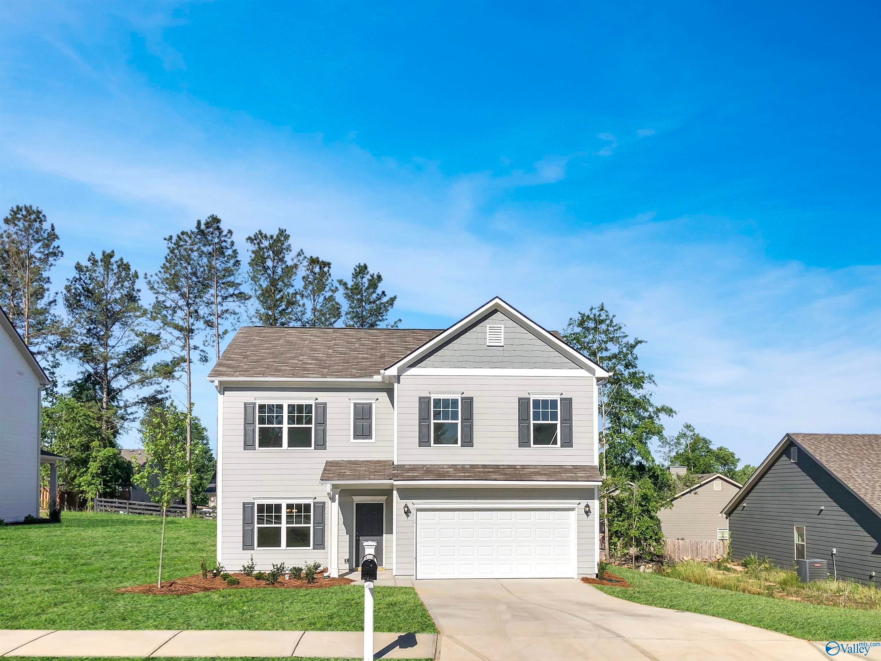 19897 Wicklow Cir, Athens, AL 35613