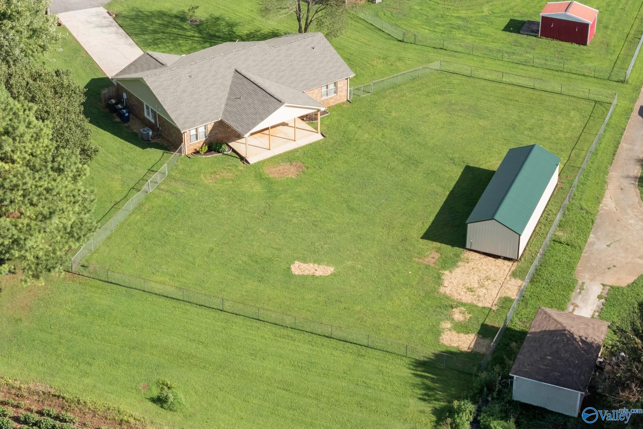 102 Harwell Cir, Meridianville, AL 35759